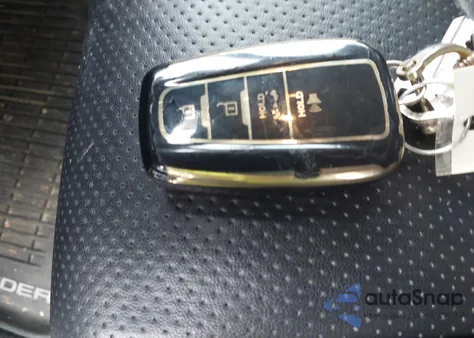 2020 Toyota Highlander Hybrid Le z USA, uszkodzony, nr VIN 5TDBBRCH9LS505383